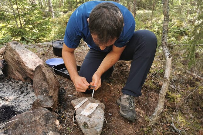 2-Day Small-Group Basic Skills Survival Course in Södermanland - Orientation, tracking wildlife, trapping, and fishing on Day 2