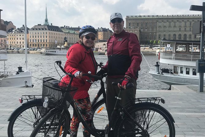 Best Stockholm Bike Tour. English, French or Spanish! - Gamla Stan Highlights: Plaza, Great Church, and St George
