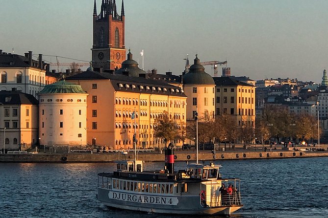 Best Stockholm Bike Tour. English, French or Spanish! - Meeting at Scheelegatan 15 and Getting Bike-Safe Fast