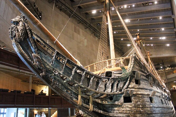 City Hall, Old Town & Vasa Museum - all-in-1 guided experience - Gamla Stan Old Town walk: medieval streets with real stories
