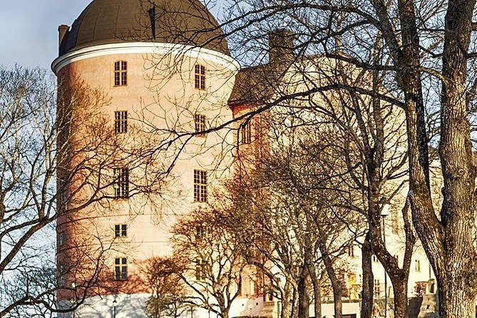Day-Trip- to-Uppsala - Meeting point in Gamla Stan: the start that matters