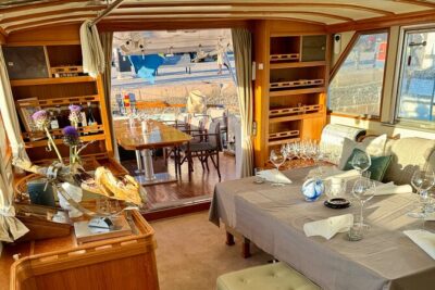 Exclusive Yacht Tour of Stockholm: sunset, dinner, lunch, cruise - The first harbor hour: welcome drinks, slow cruising, and a calm start