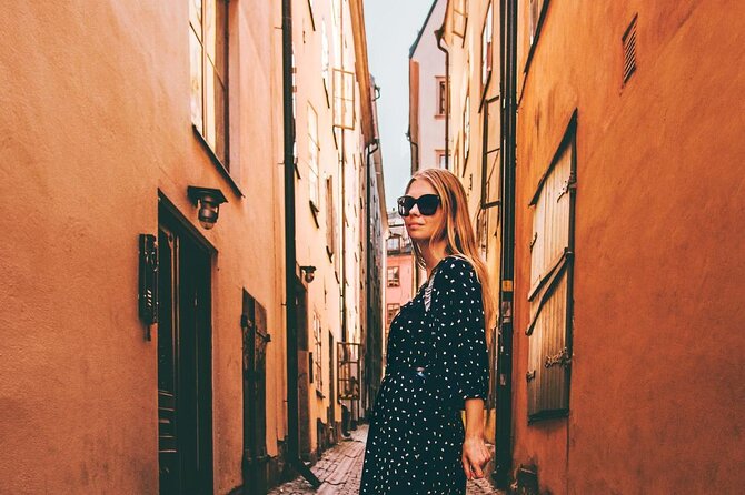Ghosts of Stockholm: A Guided Tour of Horror and Dark Folklore - Stortorget and the Stockholm Bloodbath: history with teeth