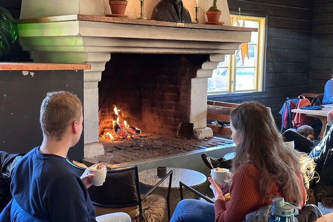 Icebathing and Sauna, Forest Hike and Fireplace Lunch - Private - Easy pine-forest hike plus vegan fika by the lake