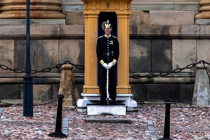 Inside The Crown: Stockholm Royal Palace Private Guided Tour - Guide Power: What You Get From Fer Donoso Tours (and Why It Works)