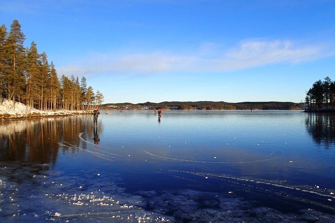Introduction to Ice Skating on Natural Ice in Stockholm - Getting Fitted and Learning the Basics Before You Glide