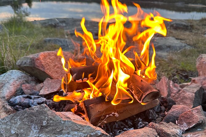 Midnight Sun and Campfire - National Park evening hike Stockholm - Virgin-forest hiking: easy trails with real atmosphere