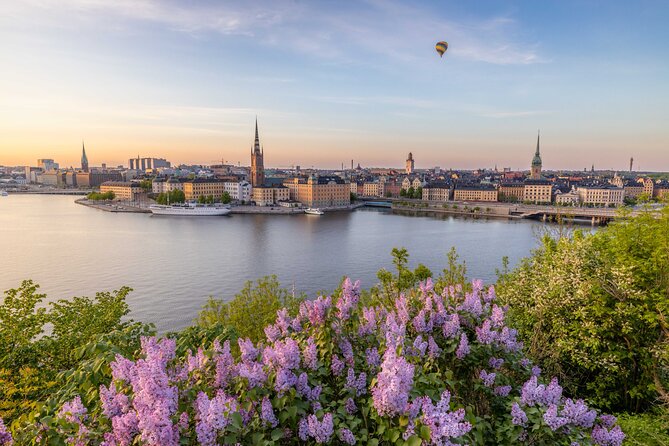 Private Golden Hour Photo Walk in Stockholm - Golden Hour in Stockholm: why this photo walk works