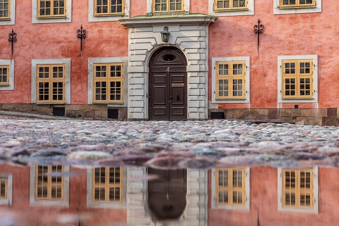 Private Golden Hour Photo Walk in Stockholm - The Swedish fika break: more than a snack