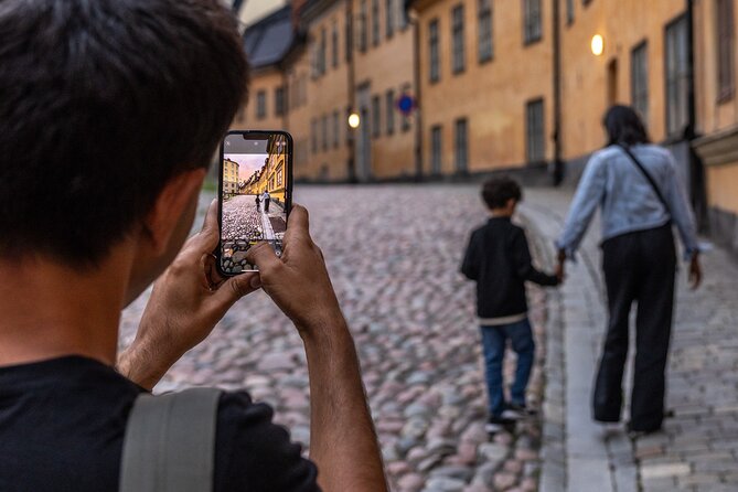 Private Golden Hour Photo Walk in Stockholm - Price and value: is $163 per person worth it for 3 hours?