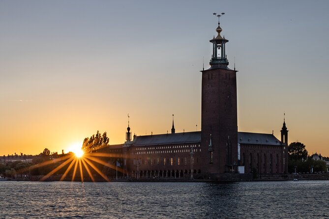 Private Golden Hour Photo Walk in Stockholm - Should you book the Private Golden Hour Photo Walk with JP Photo?