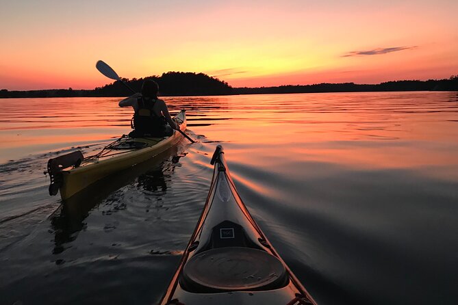 PRIVATE Sunset Kayaking in Stockholm Archipelago Nature Reserve - Paddling the Baltic: What the 2–4 Hours on the Water Feels Like