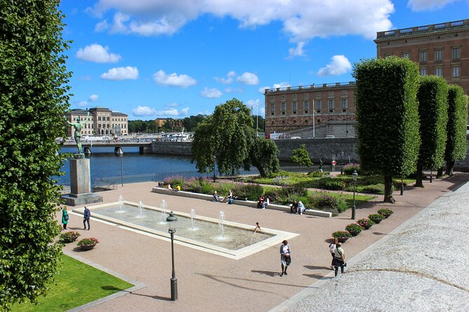 Scandinavian Art, Architecture and Design Tour in Stockholm - Kungsträdgården: parks, Gothics, Baroque, and falu red