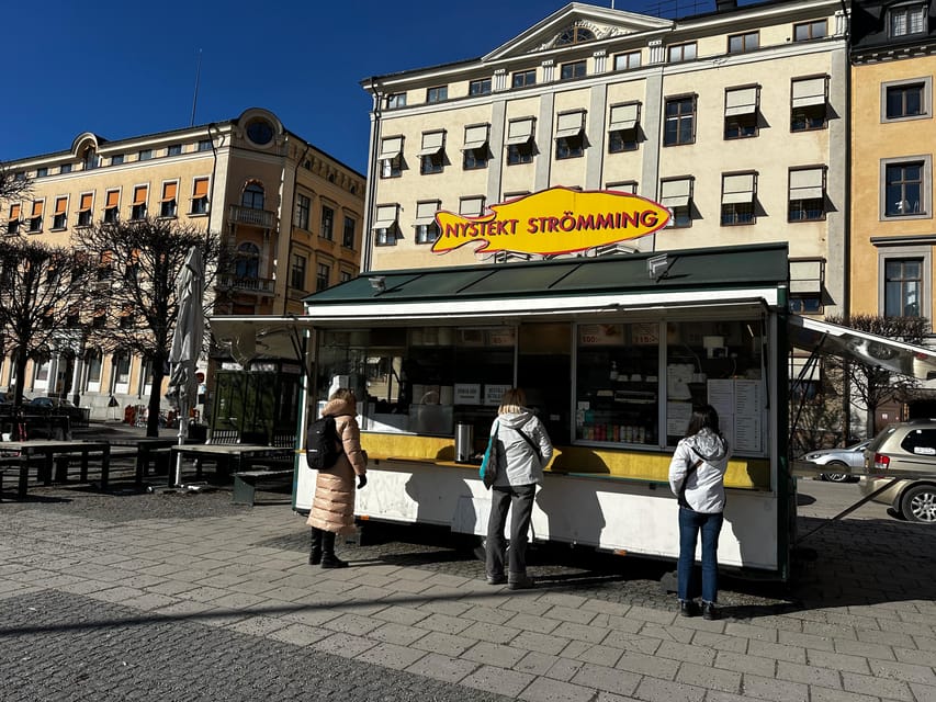 Secret Walking Food Tour Stockholm Old Town - How to prepare: tips, allergies, and what to expect from tastings