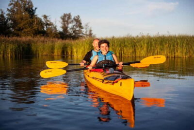 Stockholm: Archipelago Islands Kayak Tour and Outdoor Picnic - Paddling Toward Vaxholm: Cottages, Harbor Life, and Fortress Views