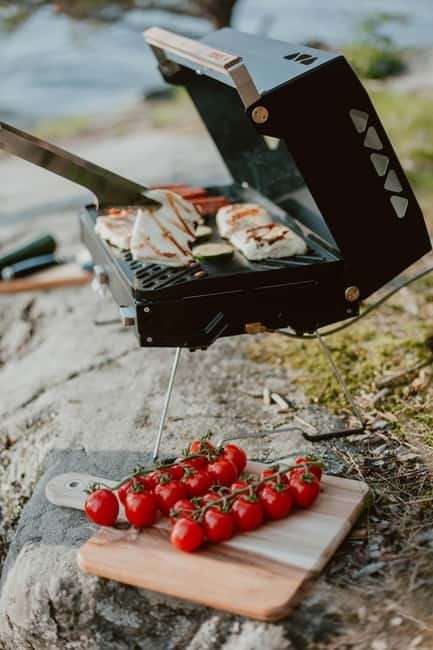 Stockholm: Archipelago Islands Kayak Tour and Outdoor Picnic - Paddling Skills, Wind, and Safety Gear (What Beginner-Friendly Really Means)