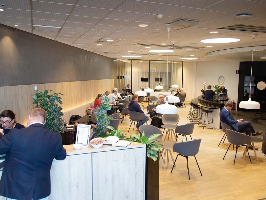 Stockholm Arlanda Airport (ARN): Premium Lounge Entry - Price and Value: Is $35 Worth It?