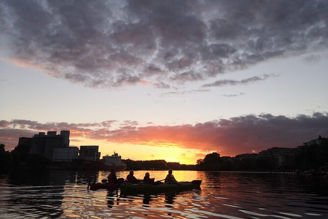 Stockholm Evening Kayak with BBQ - Small Group - What You’ll Actually Need to Bring (And What’s Provided)