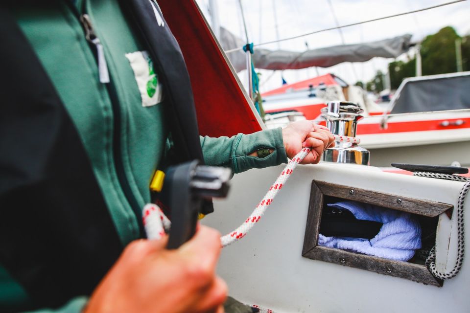 Stockholm: Full Day Archipelago Sailing Tour with Lunch - Why this Stockholm archipelago day feels different