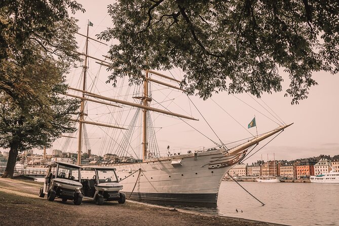 Stockholm Highlights: Private Golf Cart Tour - The Stockholm Syndrome spot: why a story matters when you’re seeing the city