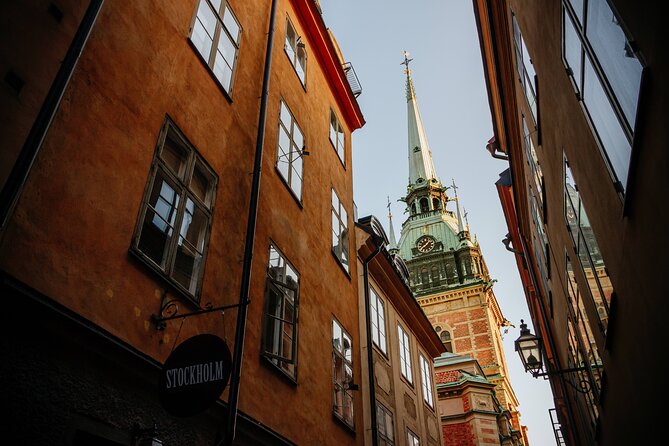 Stockholm must see: City Hall, Gamla Stan and Vasa Museum - Old Town Walk 10:45 to 12:00: Cathedral, Royal Palace, Nobel Prize Museum Area