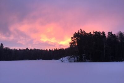 Stockholm: Nature Reserve Hiking Tour with Campfire Lunch - The route: two hikes, a 15-minute break, and a 15-minute bus hop back