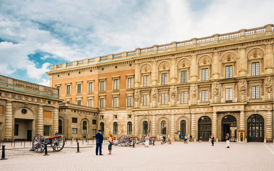 Stockholm: Old Town Highlights Private Walking Tour - Stockholm’s Old Town, With a Guide Who Can Read the Room