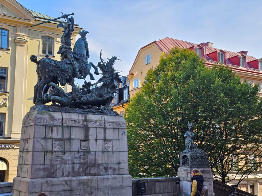 Stockholm: Old Town Walking Tour, stories and secrets - Who should book this Old Town walk