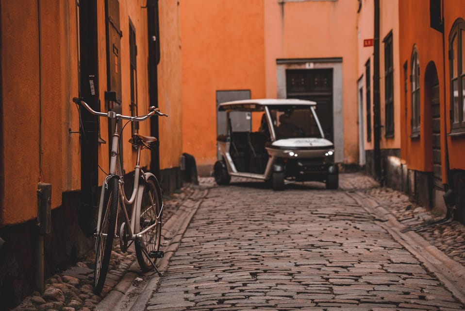 Stockholm Private Golf Cart Tours - Getting On Board at Skeppsbron and How the Ride Feels
