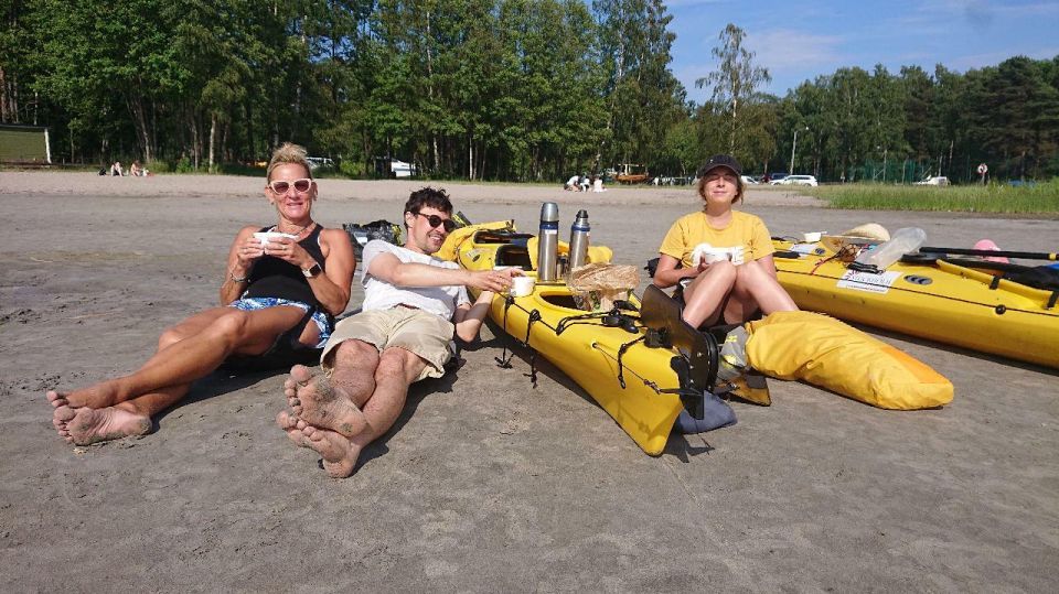 Stockholm: Self Guided Kayak Adventure - The first minutes matter: intro, map, and getting comfortable steering