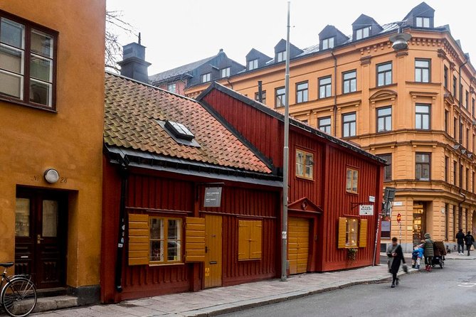 Stockholm: Södermalm E-Bike Tour - How the 2-hour flow works: briefing, photo stops, and short guided windows
