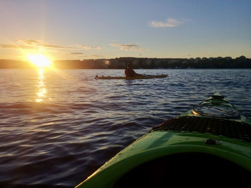 Stockholm: Sunset Kayak Tour in the City + Swedish Fika - Meeting at Rålis Kayak on Kungsholmen: Finding the Right Floating Adventure