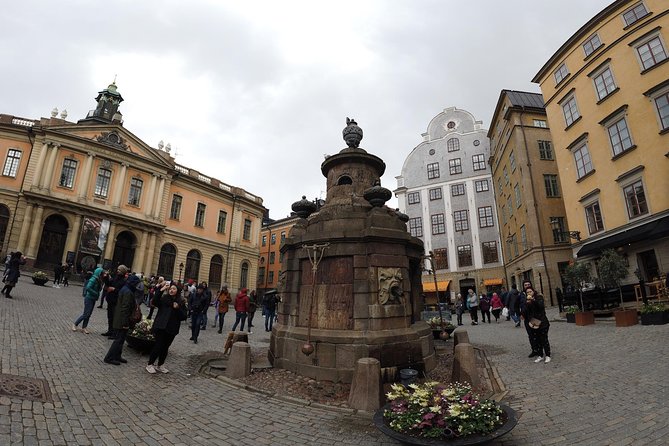 Stockholm Top attractions all-inclusive Gran Tour - A tight 7-hour route that still feels like Stockholm