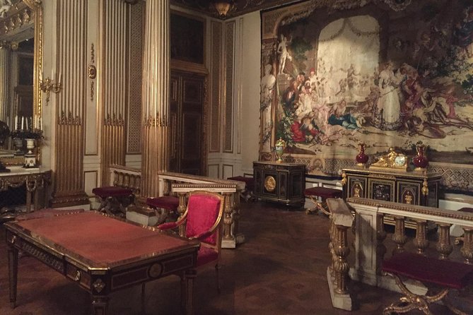 Stockholm Top attractions all-inclusive Gran Tour - Drottningholm gardens and Riddarholmen: symmetry, then royal ruins-by-the-bay