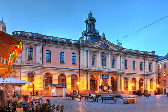 Stockholm Walking Tour with Audioguide on Your Smartphone - Navigation tips: offline map, GPS, and keeping your phone alive