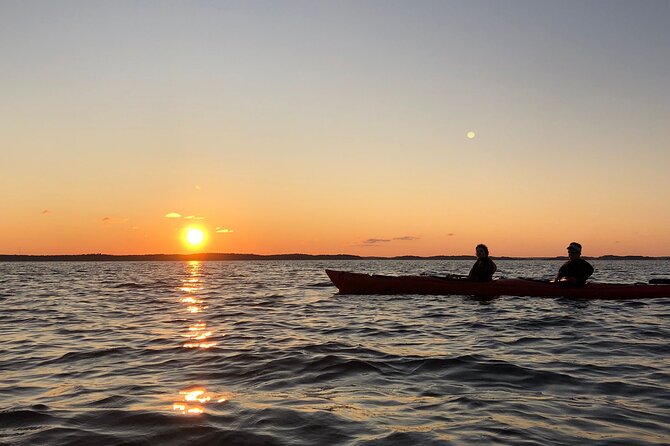 Sunset Kayak Tour in the Stockholm Archipelago + Swedish Fika - Weather matters more than you think
