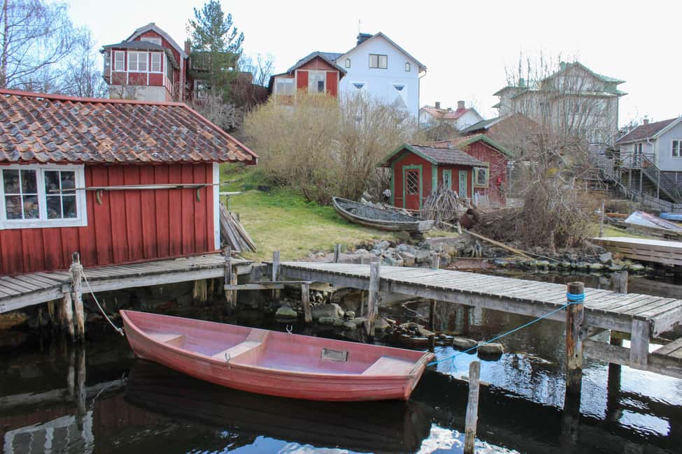 Vaxholm & Stockholm Archipelago: Guided Excursion, Day Trip - First Stop in Vaxholm: Fortress Area and Coastal Defense Stories