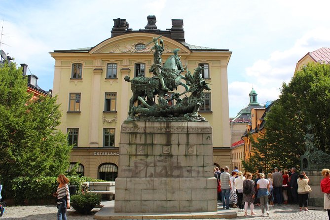 Walking Tour of Stockholm Old Town - Järnpojken: The Smallest Statue That Gets the Biggest Attention
