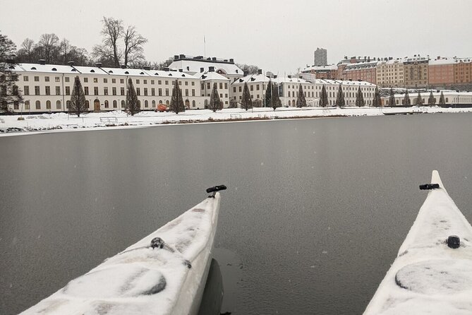 Winter Kayak Tour in Stockholm City (Dry Suit Kayaking) - LEK MER check-in: your first 30 minutes are all about getting warm and confident